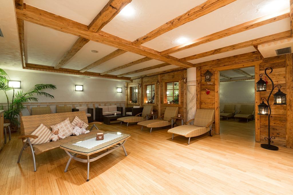 Hotel Bel Sit Corvara In Badia Exterior photo